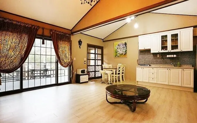 Gapyeong Kkottteul Pension