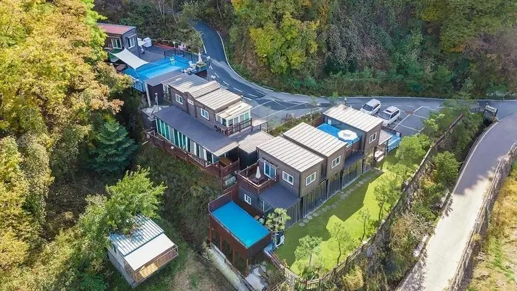 Gapyeong Myeonyeokgongbang Dock-chae Poolvilla Pension