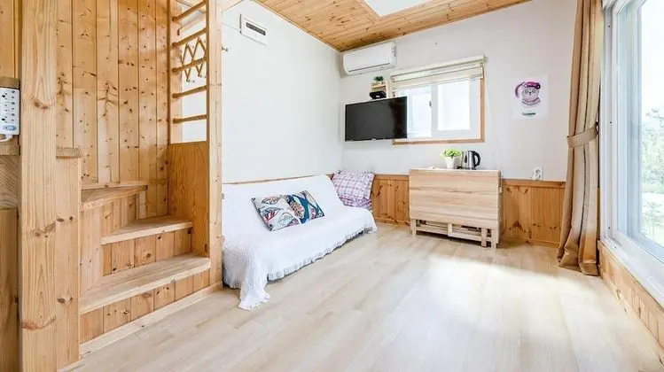 Gapyeong Myeonyeokgongbang Dock-chae Poolvilla Pension - Öne Çıkan Resim