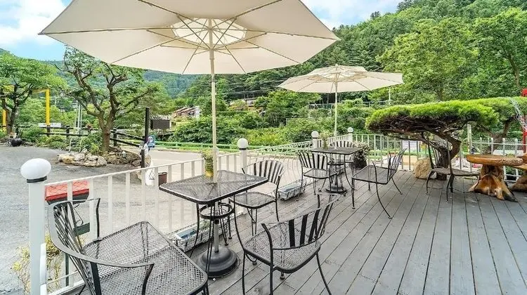 Gapyeong Neurigegeodgi Kids Family Pension