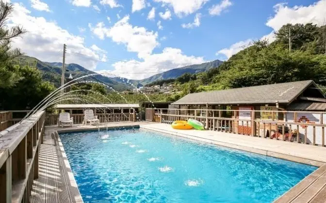Gapyeong Sky Bridge Pension - Öne Çıkan Resim