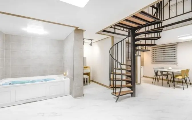 Gapyeong Sun Pool Villa