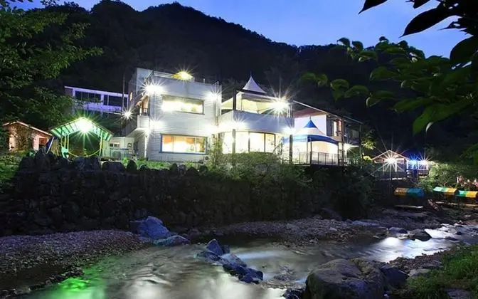 Gapyeong Valley in the Forest Pension
