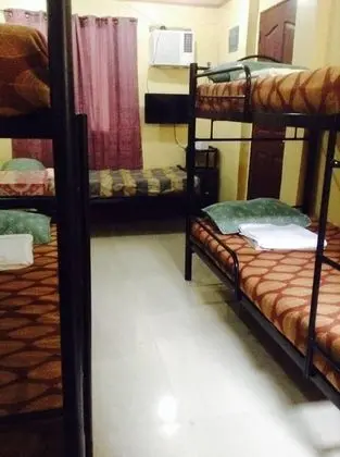 Garces Budget Apartelle