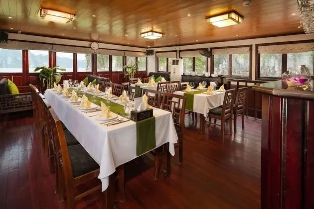Garden Bay Luxury Cruise - Yerinde Yemek