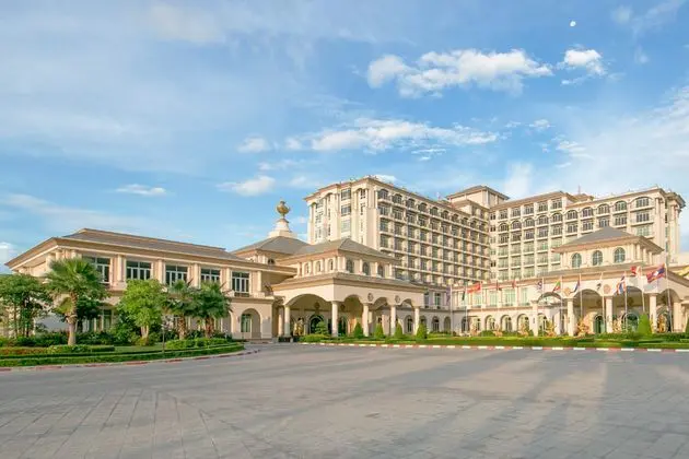 Garden City Hotel