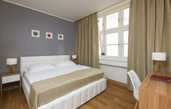 Hotel Garden Court - Öne Çıkan Resim