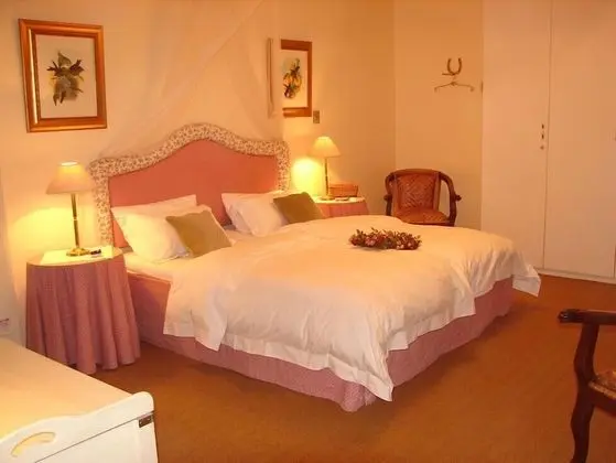 The Garden Villa Guesthouse - Oda