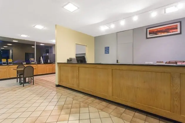 Garden Inn - Lobi