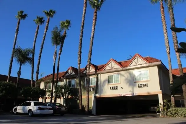 Garden Inn