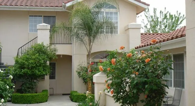 Garden Inn and Suites Fresno