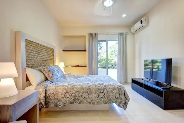 Garden Lili 3 bedroom sleeps 6 - Oda