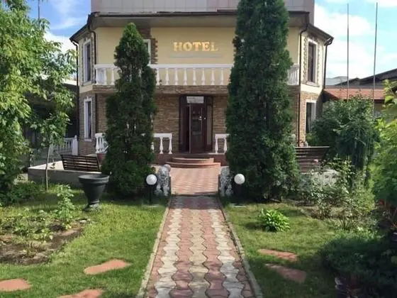 Garden Hotel