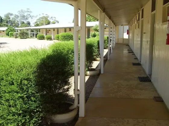 Garden Motor Inn - Dış Mekan