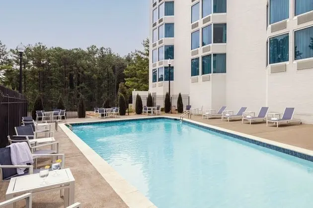 Garden Plaza Hotel Atlanta Norcross - Havuz