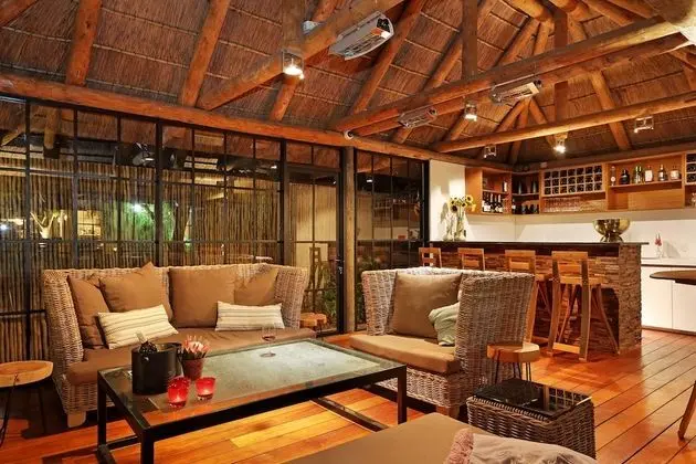 Garden Retreat - Adults Only - Lobi