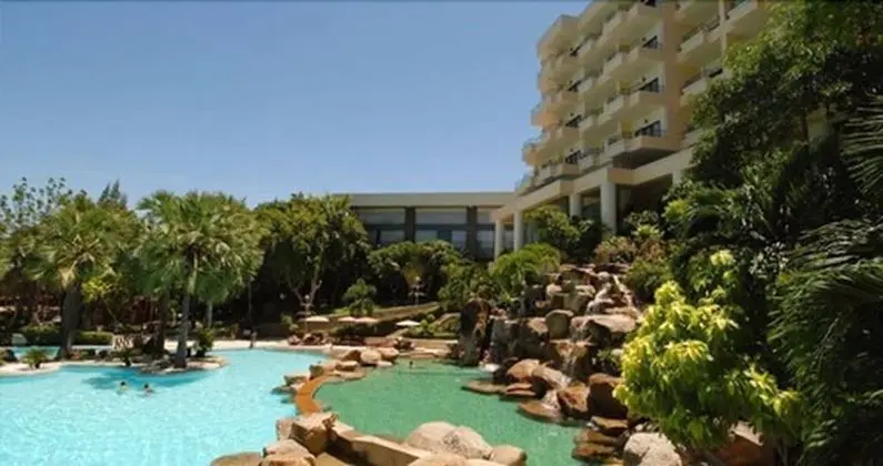 Garden Sea View Resort - Havuz