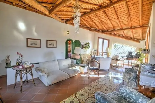 Villa With Garden in Sicily Near the sea