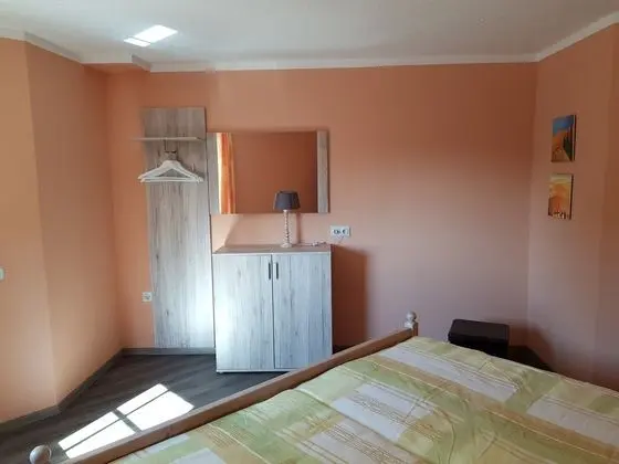 Garden-view Apartment in Sauerland With Terrace - Oda