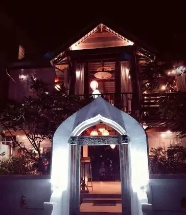Garden Yard Inn Chiangmai - Dış Mekan