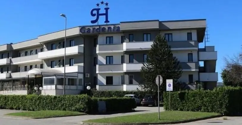 Hotel Gardenia - Dış Mekan