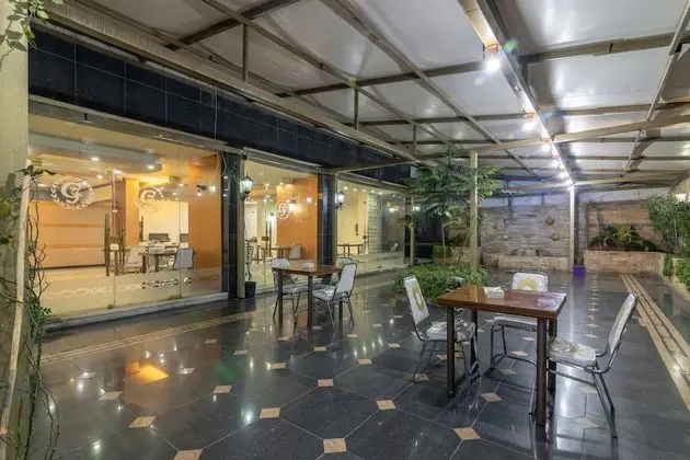 Gardens Hotel