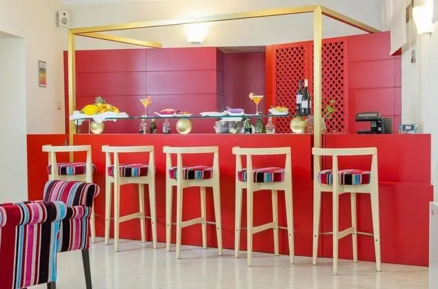 Garibaldi - Bar
