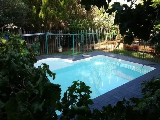 Gariep Dam SunRose Group of Guest Houses