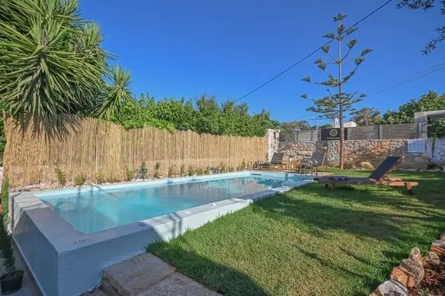Villa Garifalia with Sauna & Hydromassage - Havuz