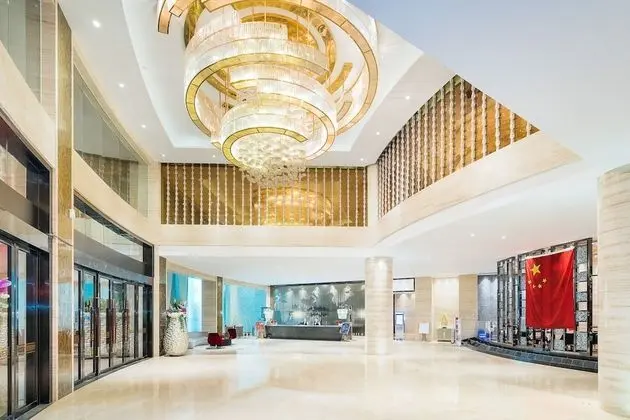 Garman International Hotel - Lobi