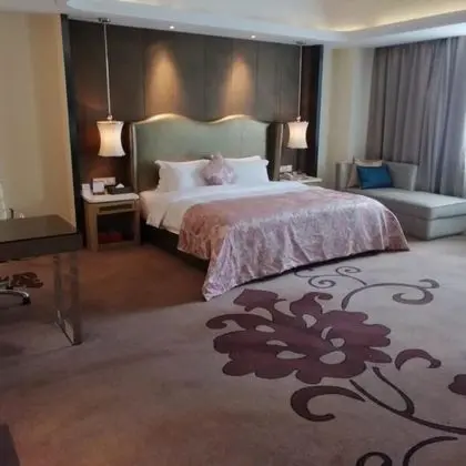 Garman International Hotel - Oda