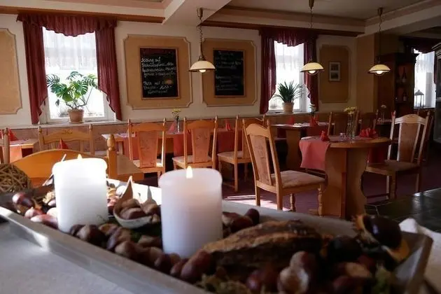 Hotel Garni Brauhof Niederwiesa - Lobi