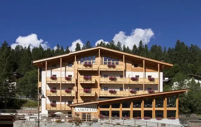 Hotel Garnì Caminetto - Dış Mekan