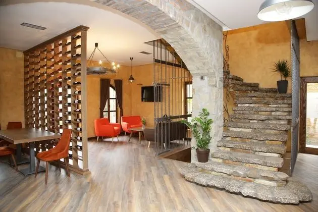 Garni Hotel Chicha - Winery Skrbic - Lobi