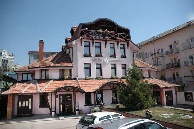 Garni Hotel Family