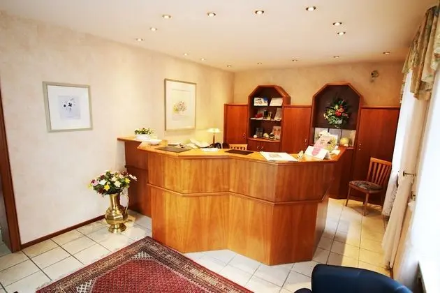 Hotel Garni Haffmans - Lobi