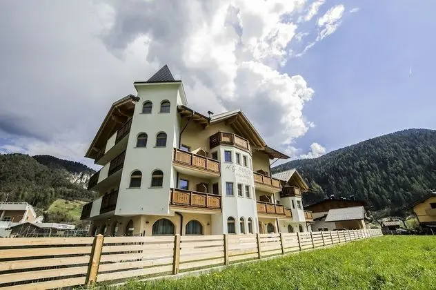 Hotel Garnì Paradisi - Dış Mekan