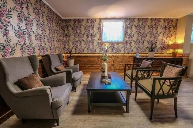 Garni Hotel Rödelheimer Hof - İç Mekan