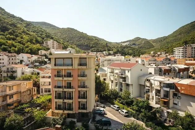 Garni Hotel Vladimir - Dış Mekan