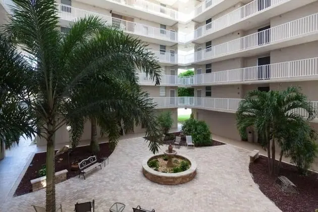 Garrett's Bonita Beach & Tennis Condo - Dış Mekan