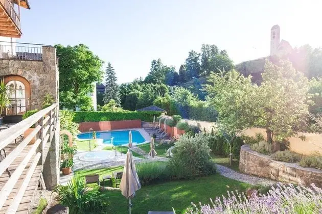 Gartenhotel Völser Hof - Adults Only - Dış Mekan