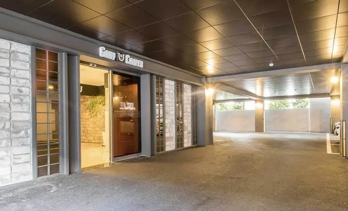 Gary Cooper Hotel