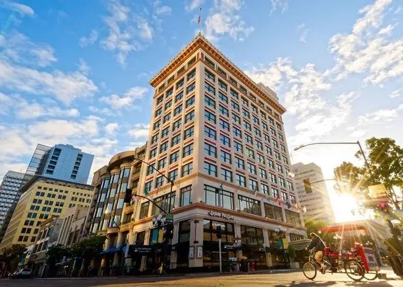 Gaslamp Plaza Suites - 1
