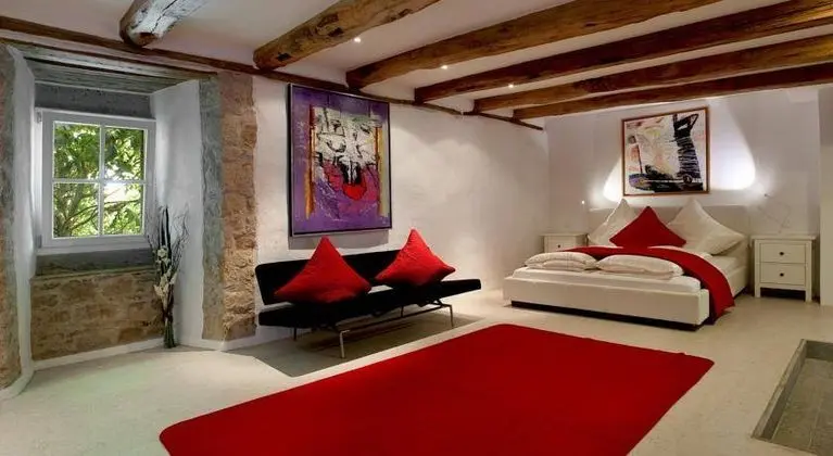 Gästehaus am Klosterhof / Klosterscheune - Landhaus Viktoria