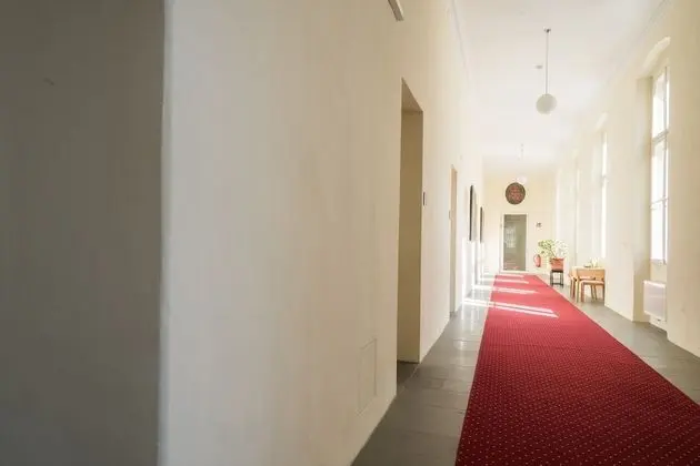 Gästehaus im Priesterseminar Salzburg - İç Mekan