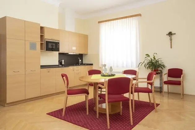 Gästehaus im Priesterseminar Salzburg - Lobi