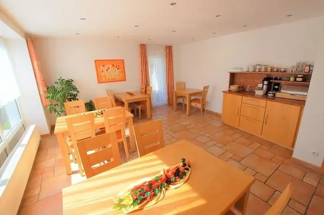 Gästehaus Jäger - Yerinde Yemek