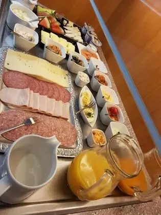 Gästehaus Langhammer - Yerinde Yemek