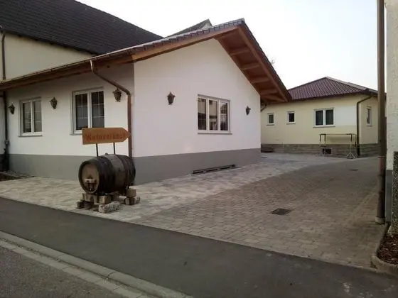 Gästehaus Weingut Politschek