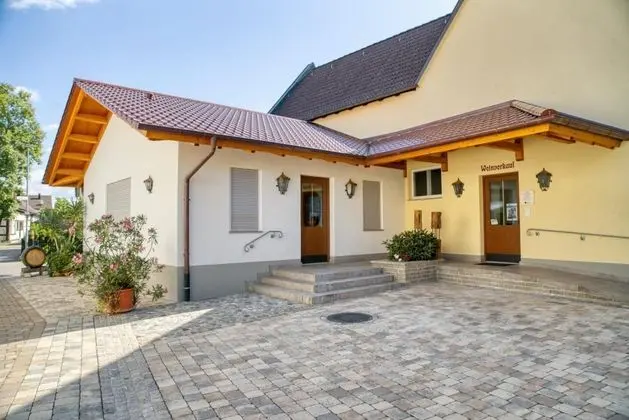 Gästehaus Weingut Politschek - Dış Mekan